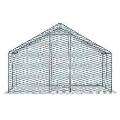 RedBarn walk-in chicken run for 10-12 hens hero view
