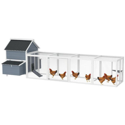 Heritage chicken coop with run for 10-15 hens hero view