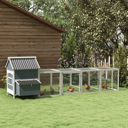 Heritage chicken coop with run footprint and dimensions view