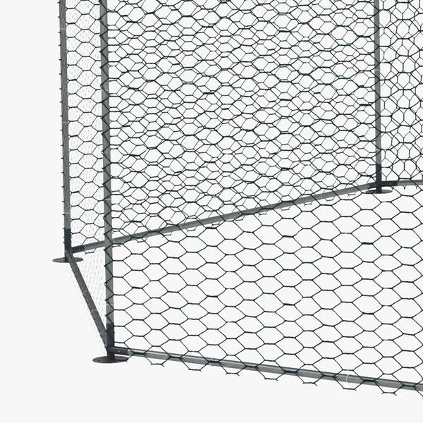 Bastion commercial chicken run for 19-25 hens hero view